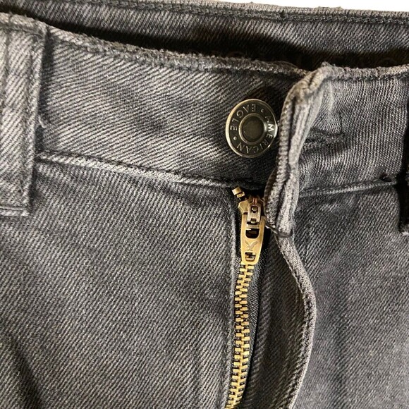 American Eagle Women's Size 2 Mom Straight Jean Distressed Faded Black Denim 90s - Picture 12 of 14